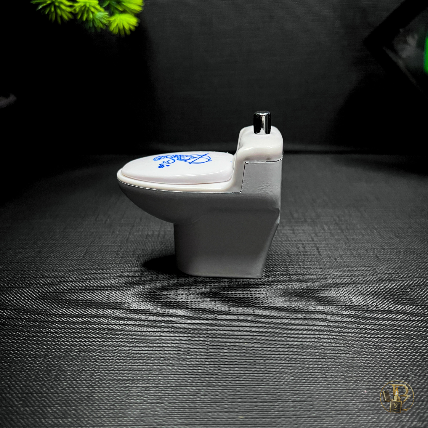 Toilet lighter V2