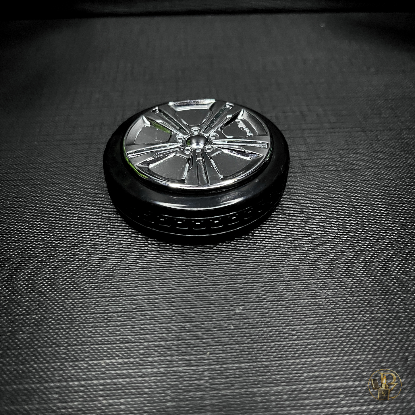 Tire lighter