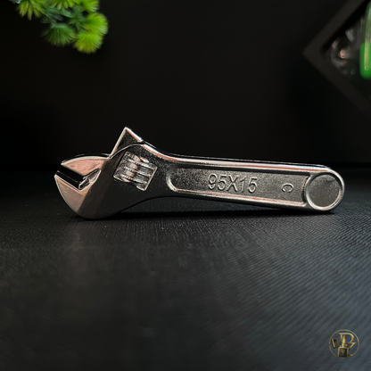 Mini wrench