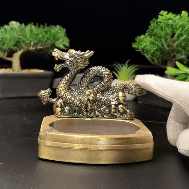 Dragon of Ash Lighter